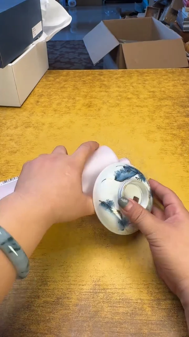 瓷器瓷瑕疵老破旧107卡粉碗