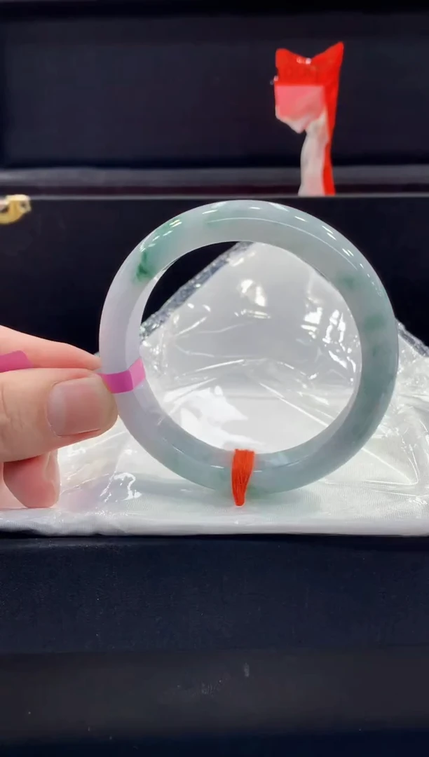 未镶嵌手镯翡翠翡翠手镯