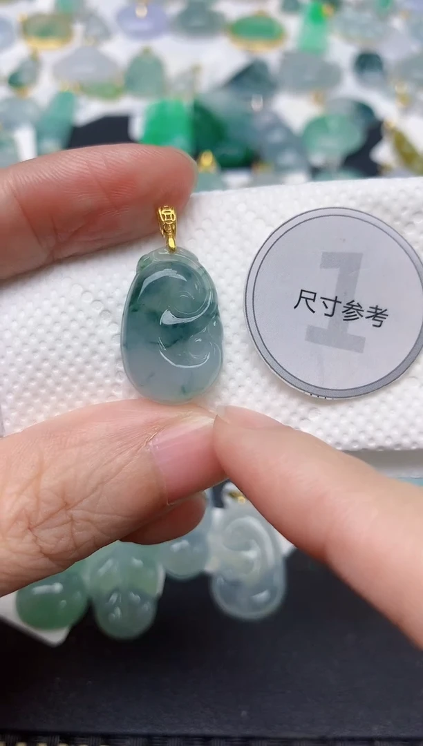 颈饰未镶嵌翡翠天然缅甸A货翡翠