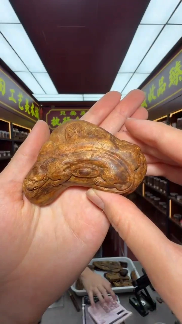 沉香吊坠多样性发一