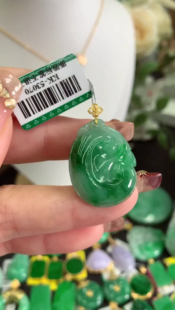 【闪购商品】翡翠吊坠(不含链)18K金镶嵌挂件