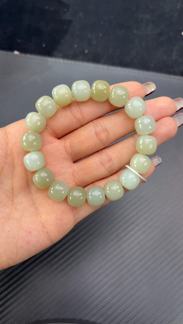 未镶嵌手串和田玉且末近矿微色差糖青卡12老型手串