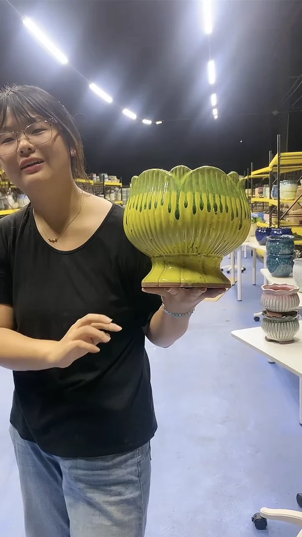 宜兴紫砂粗陶花盆