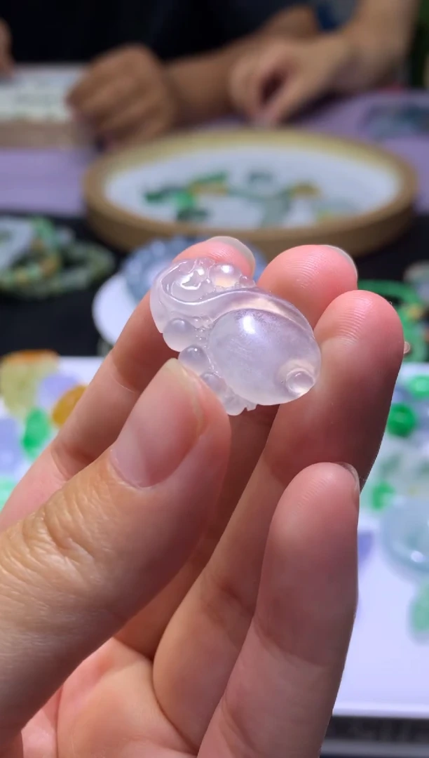 未镶嵌定制翡翠毛货