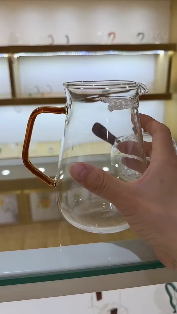 北大史黄把月牙公道杯750ML
