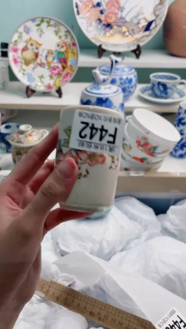 陶瓷屋**雨F442***********