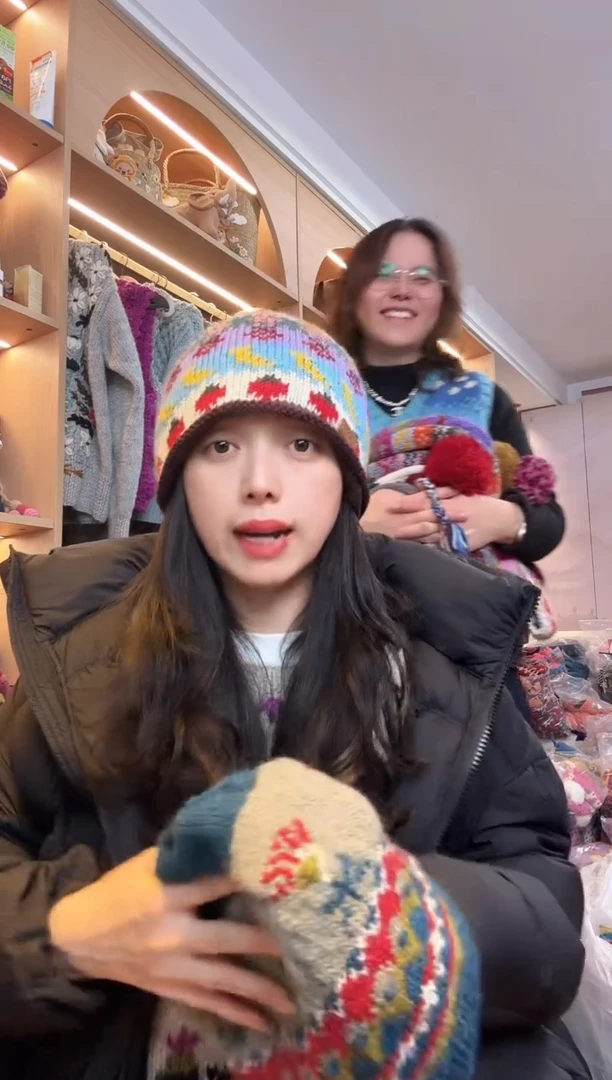 羊毛美利奴深色水果冷帽