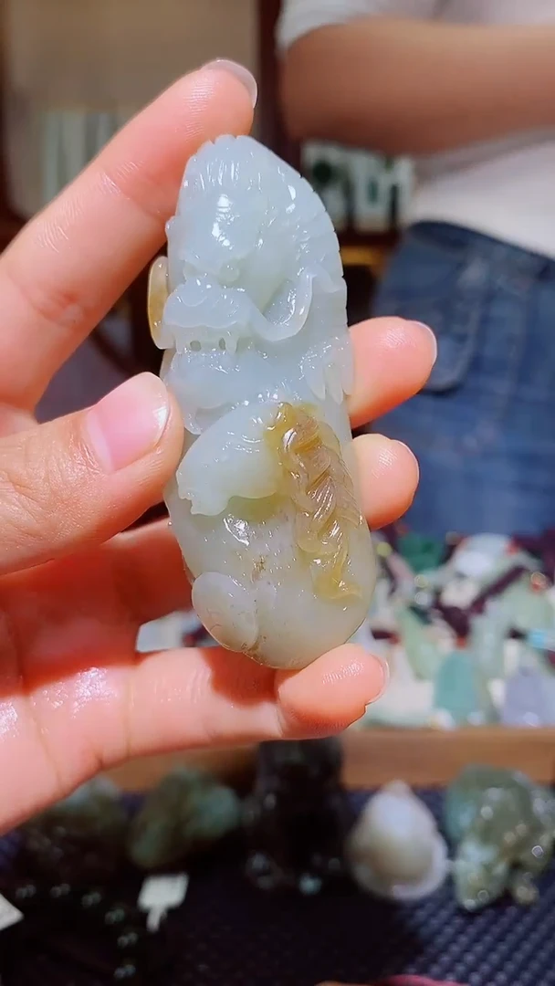 未镶嵌和田玉把件1