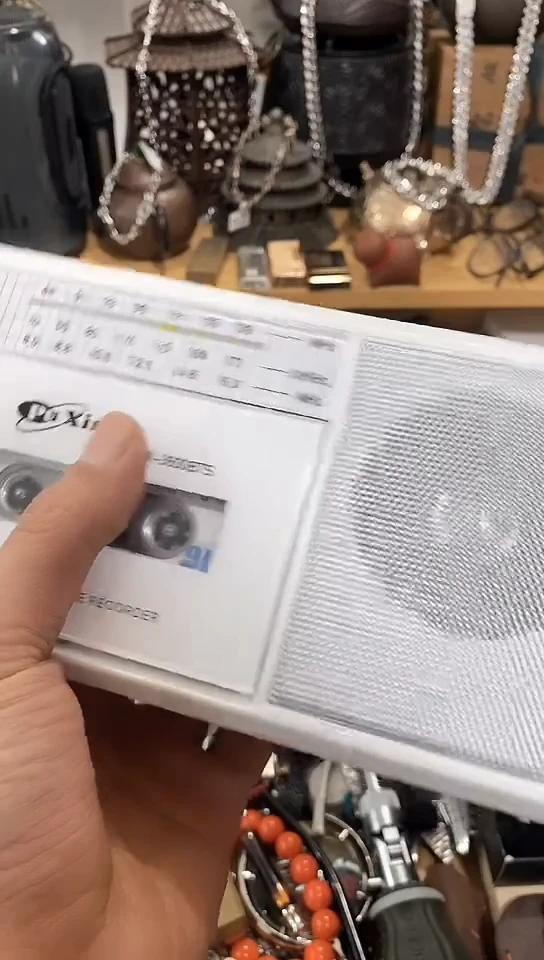 瓷片闪购商品  如图所示