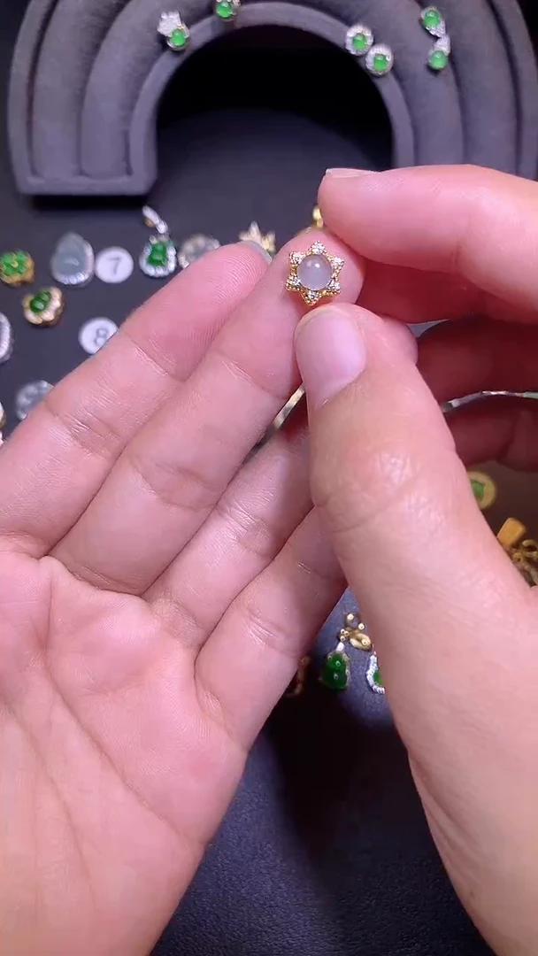 吊坠(不含链)银S925镶嵌翡翠1