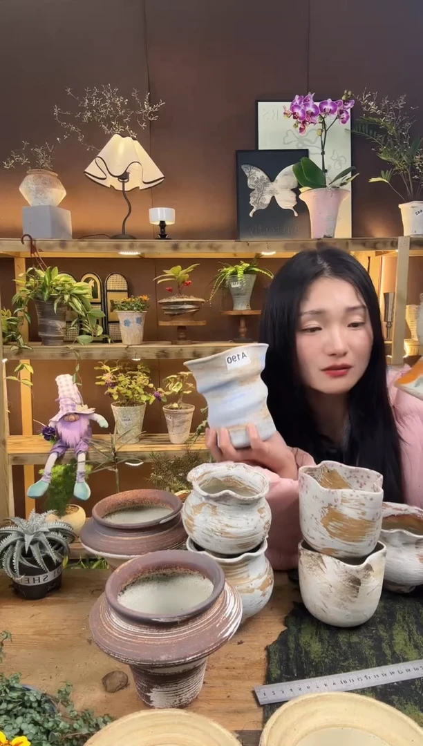 无花朵木**年编号 190 景德镇手工手绘花盆