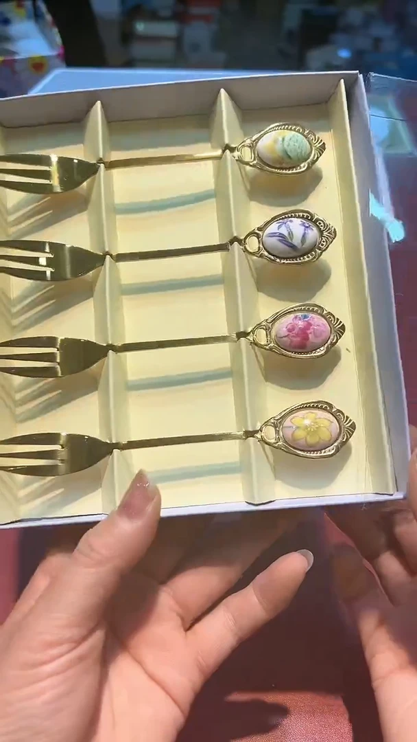 【闪购商品】瓷片锅碗瓢彭一件不剩