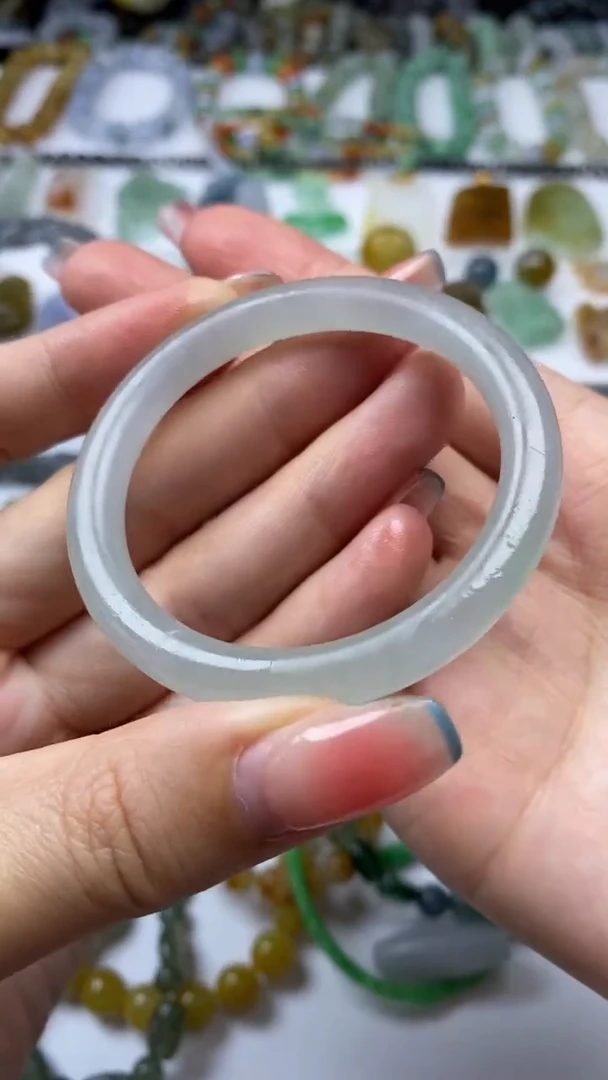 未镶嵌定制翡翠毛货定制不退不换