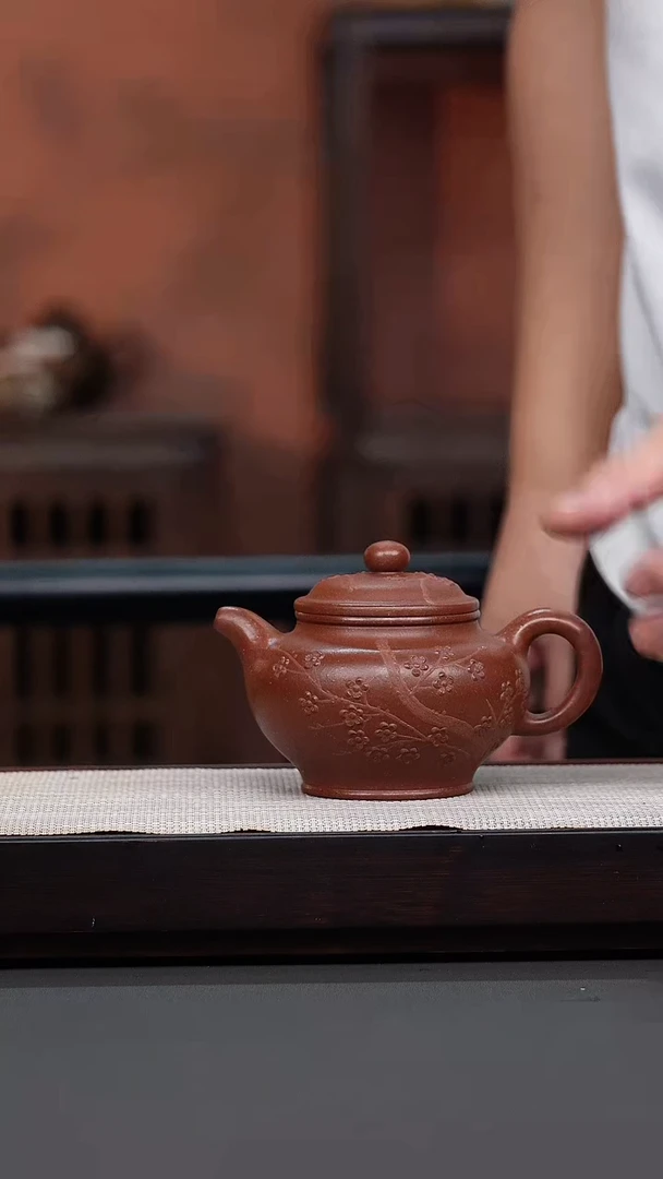 茶壶紫砂红降坡堆绘掇只
