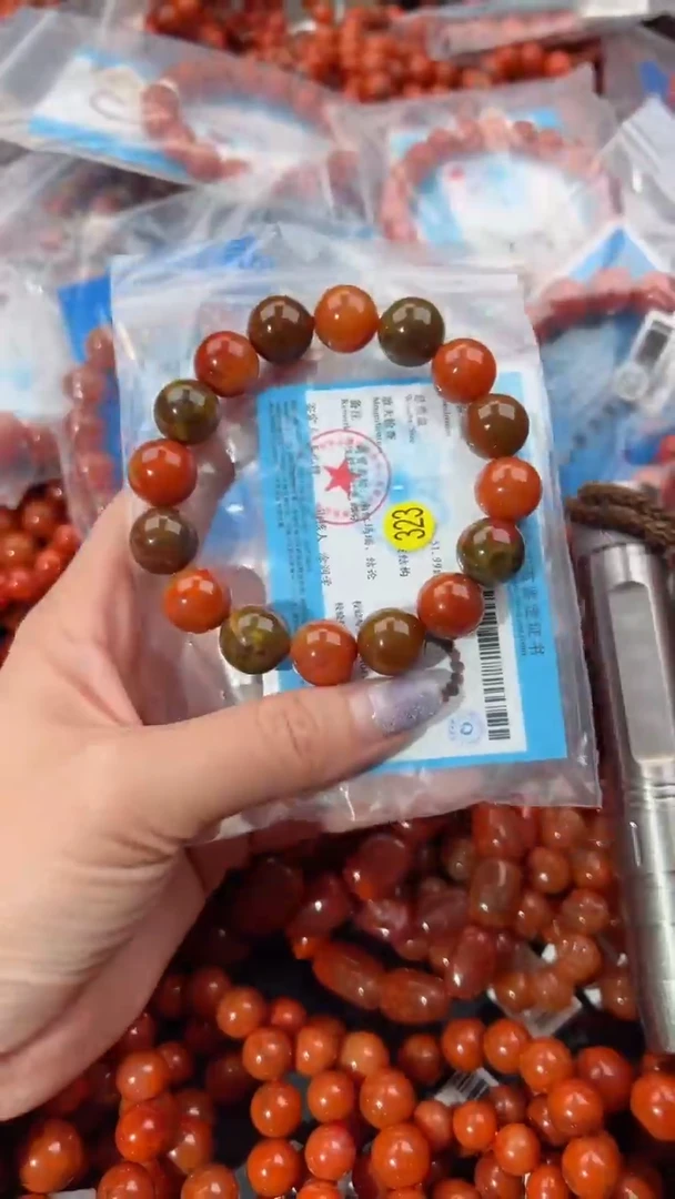 【闪购商品】南红玛瑙手串未镶嵌13+
