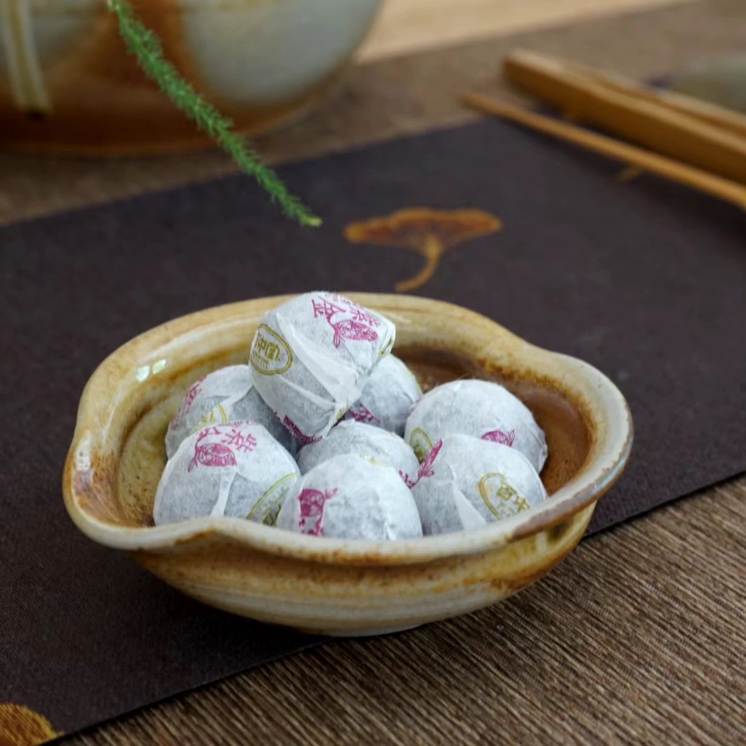 紫金沱早春云南普洱生茶迷你沱2014