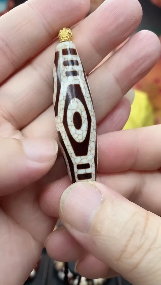 玛瑙/玉髓吊坠未镶嵌玛瑙龙六眼吊坠
