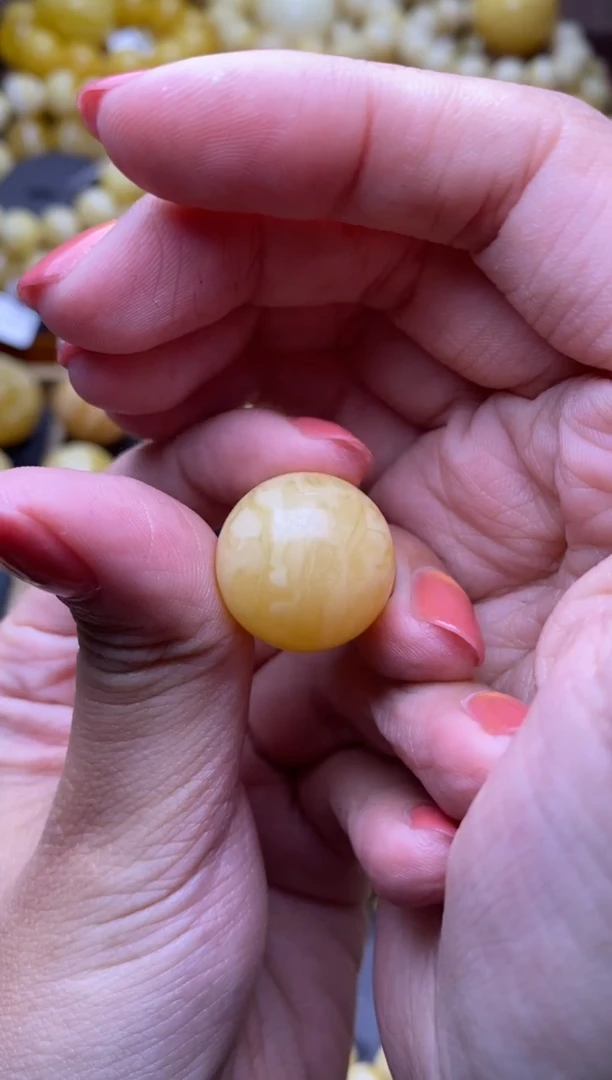 【闪购商品】琥珀裸石未镶嵌 大小姐珠宝严选112