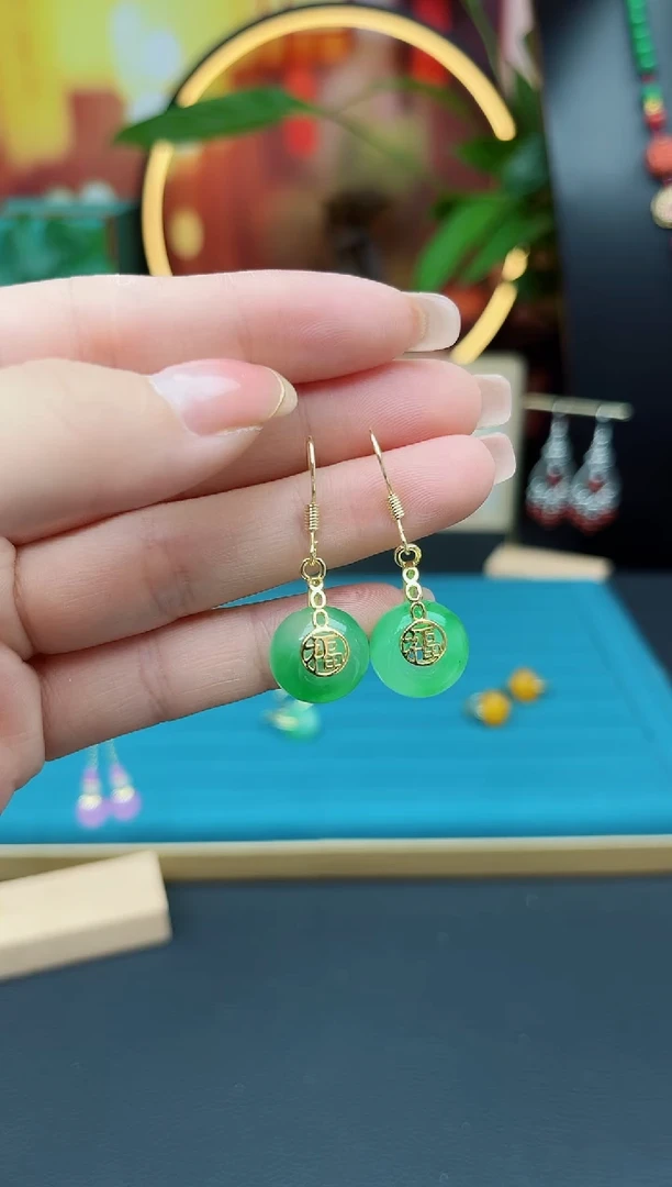 石英质玉（非洲翠）银S925镶嵌耳饰新1