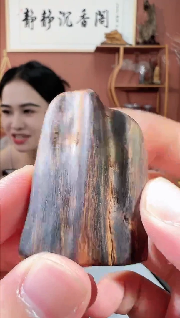 沉香吊坠48号10克多样性发一