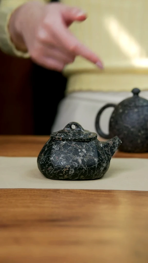 【闪购商品】 梅花玉A安山玉一物一拍