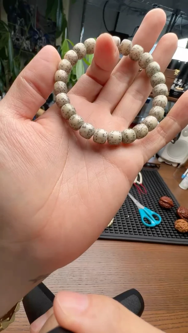 手串星月菩提时***?9mm星月老型S+