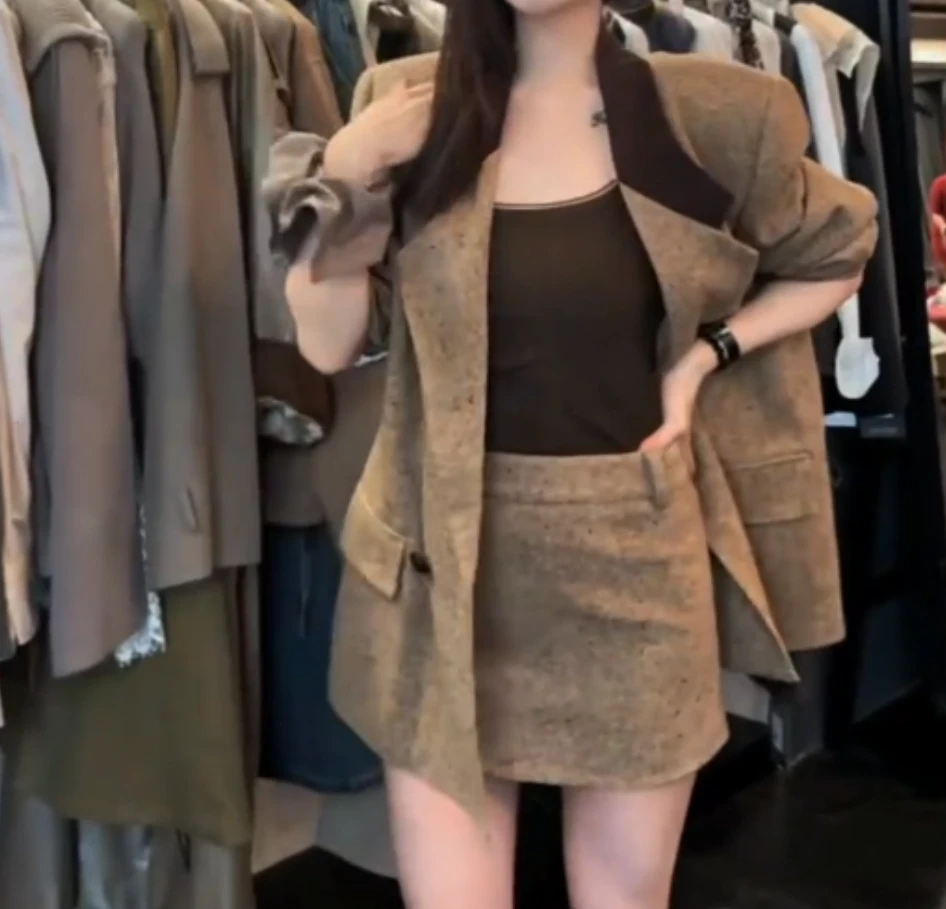 时尚潮流百搭精品女装dgd6857