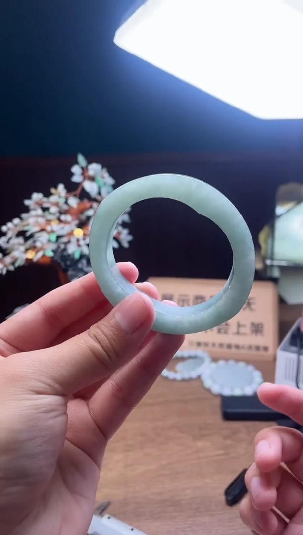 【闪购商品】定制翡翠手镯未镶嵌定制 分单定金第一笔