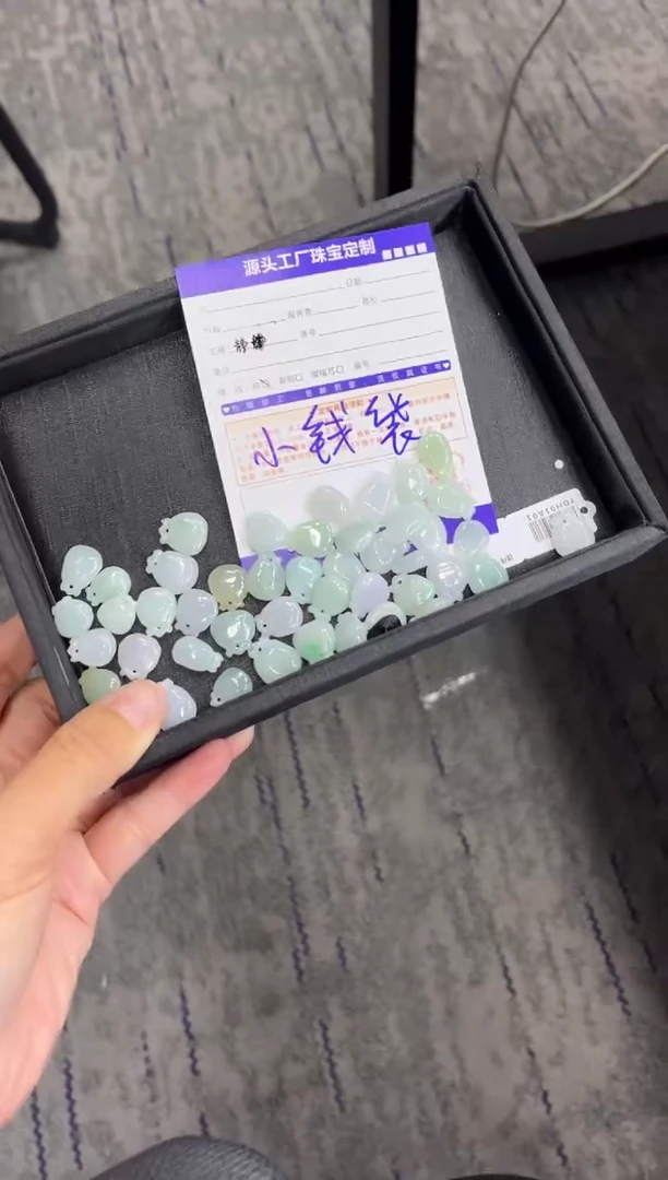 未镶嵌挂件翡翠钱袋/多样性发一件
