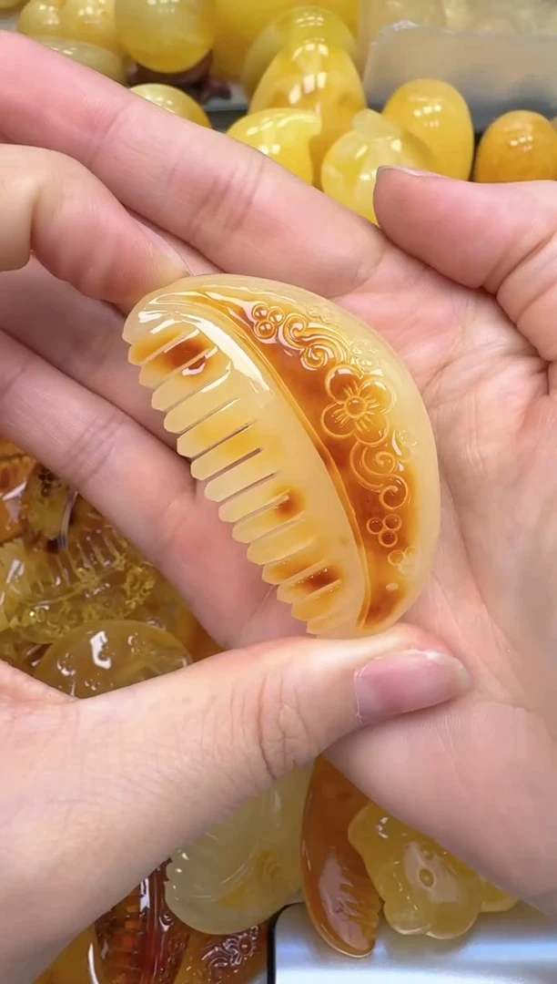 裸石琥珀未镶嵌随机