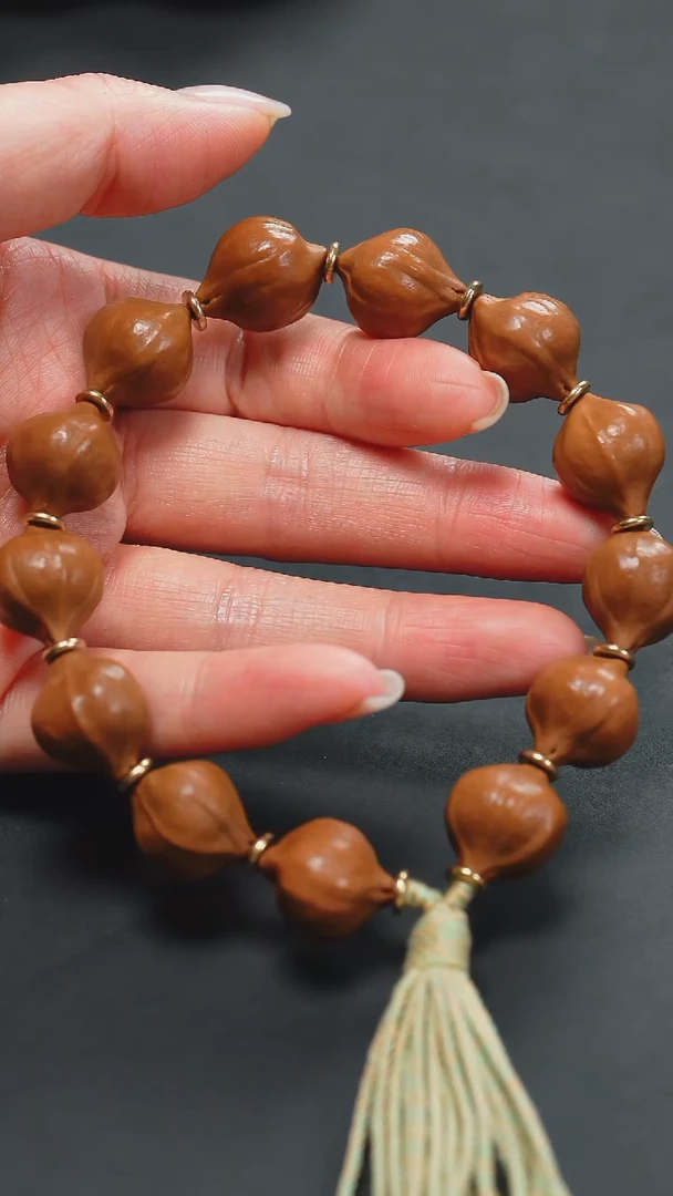 橄榄核手串小籽素串蜜桃臀