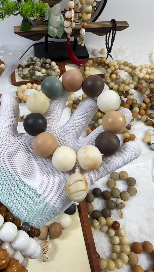 【闪购商品】白玉菩提手串25干磨面包