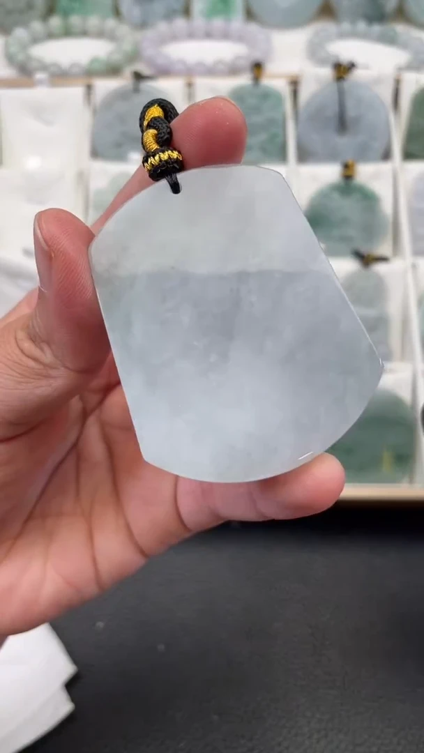 颈饰未镶嵌翡翠天然缅甸翡翠A货383