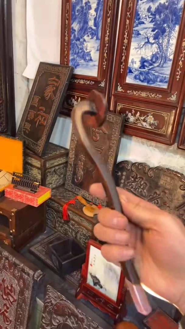 【闪购商品】非洲紫檀（红花梨）如意