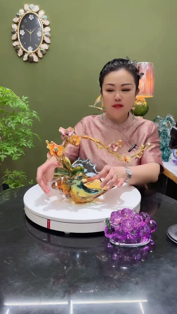 琉璃珐琅彩螺生花摆件