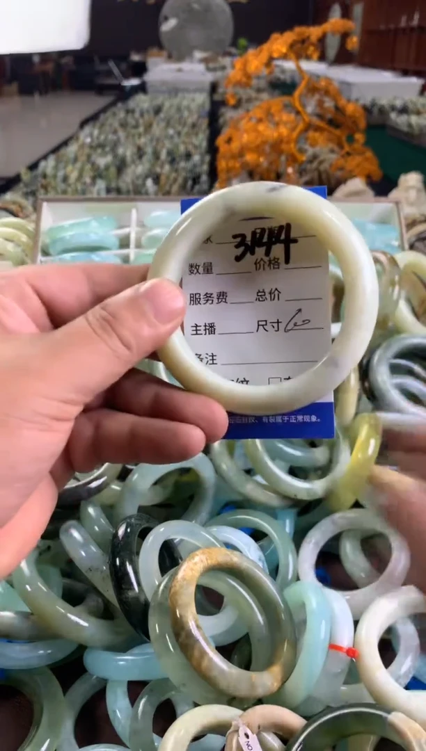 未镶嵌蛇纹石玉手镯3144