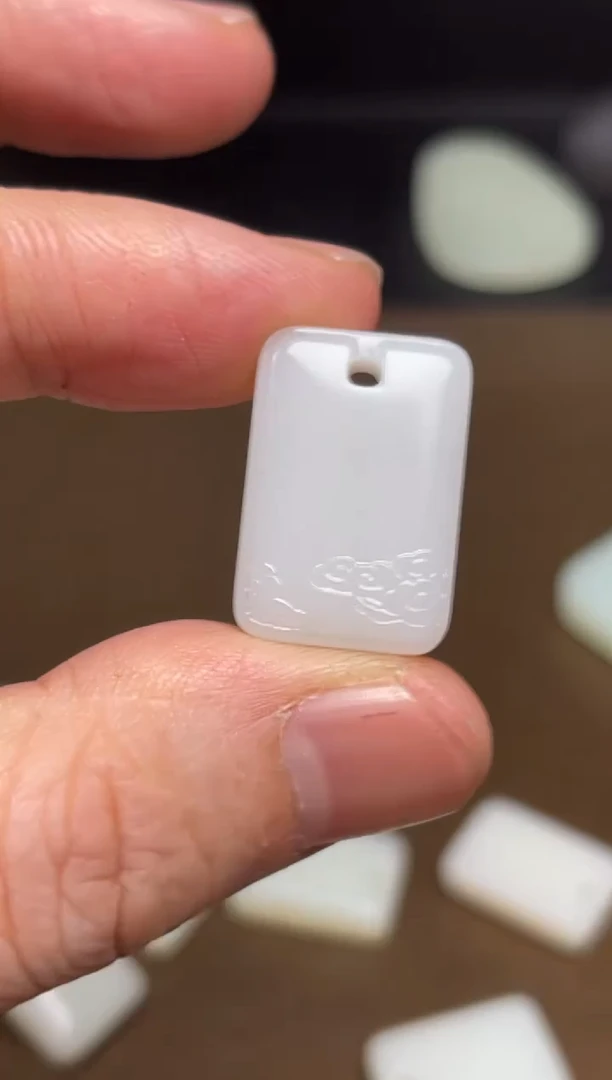 【闪购商品】和田玉颈饰未镶嵌24