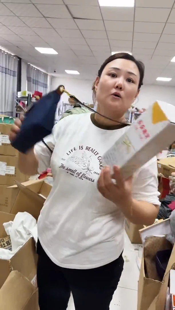 牦牛剖层皮革琪老板女包6号店超好看发图片款