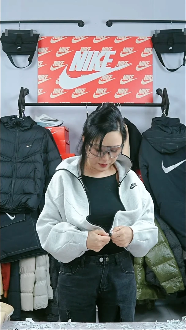 146闪购编码Nike/Jordan运动衣以直播间过款为准尺码S