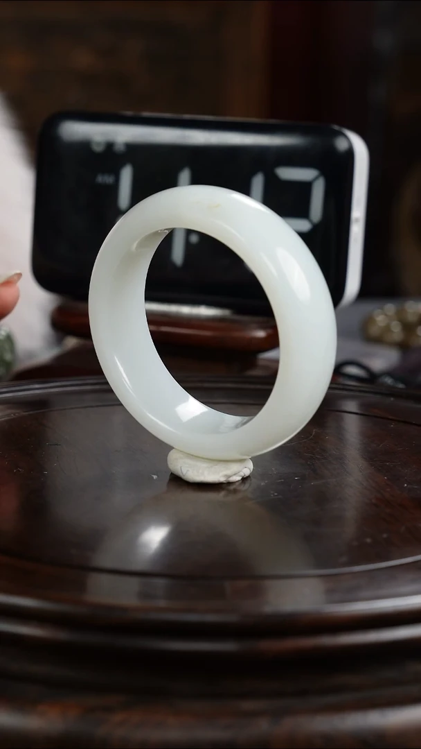 未镶嵌和田玉挂件奔***蛋1