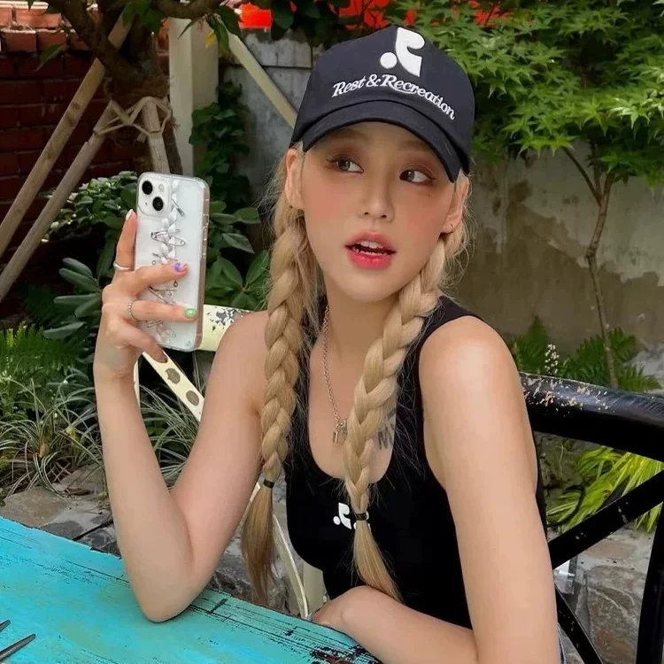 夏季刺绣设计U领后背刺绣吊带背心修身打底无袖上衣运动百搭