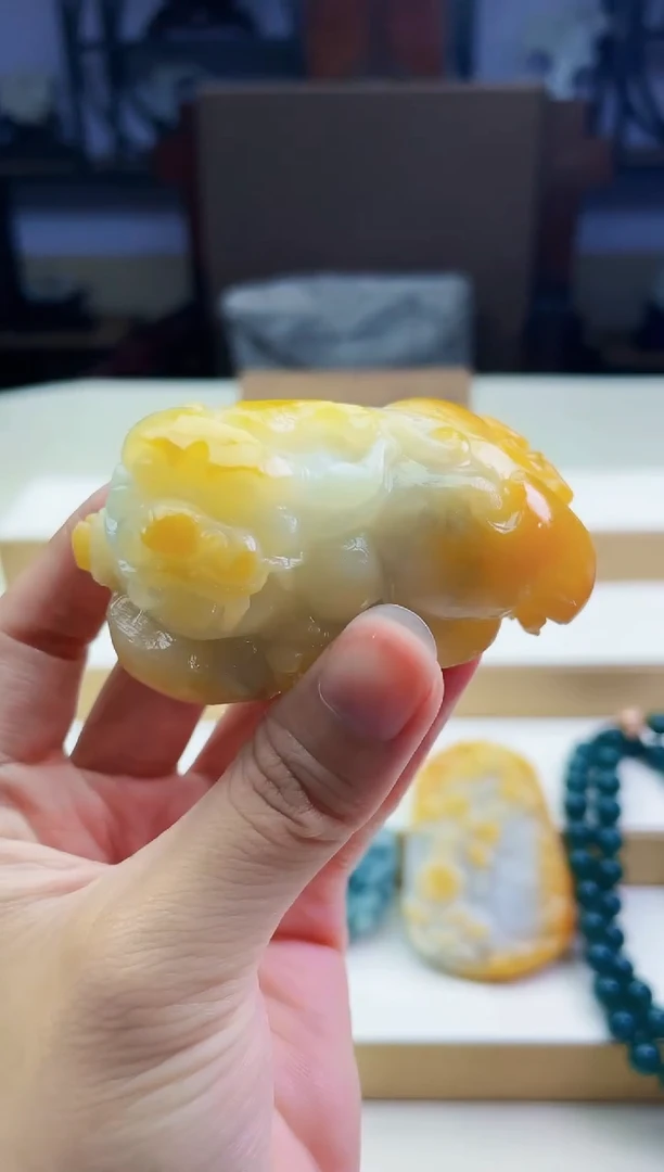 未镶嵌定制翡翠毛货09260058