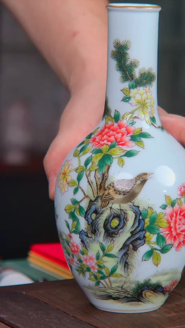 央博文化交流瓷器珐琅彩安居乐业瓶
