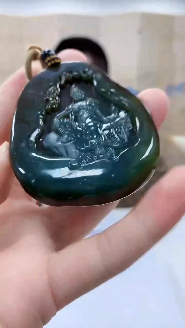 【闪购商品】定制翡翠未镶嵌4812bb-毛货挂件60