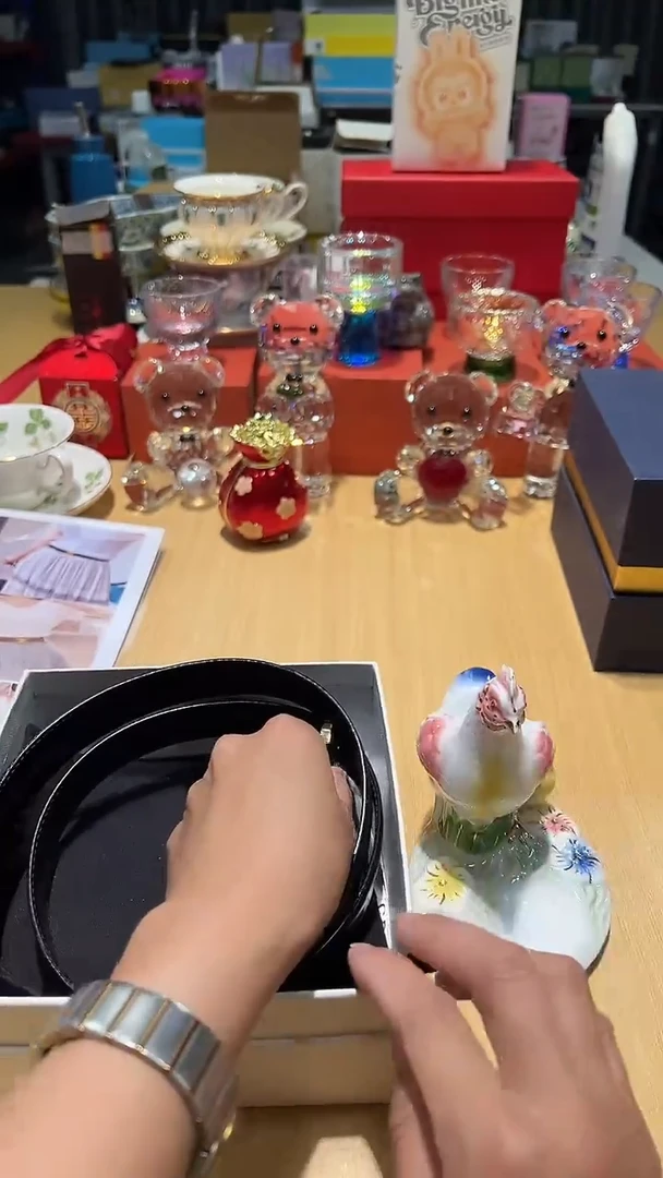 瓷片碗碟好物一件不留@@1