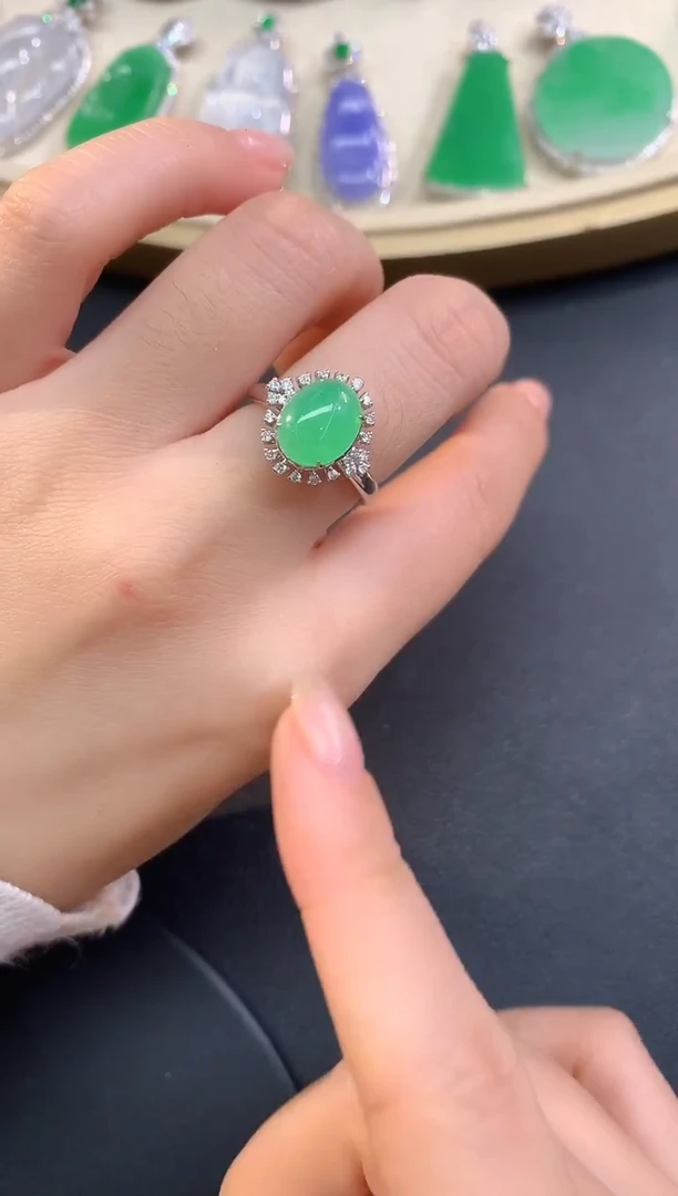 18K金镶嵌戒指翡翠戒指A165|7800