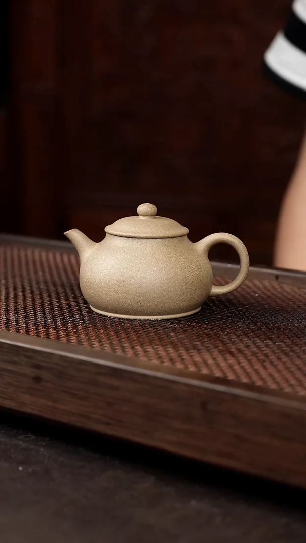 茶壶紫砂青段玉笠