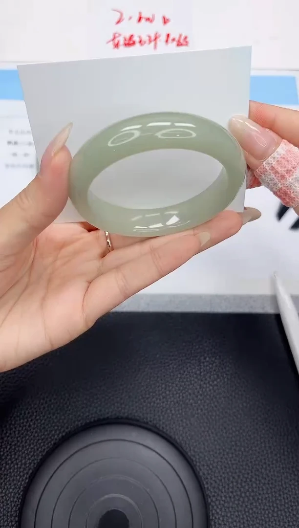 石英质玉手镯未镶嵌211-54.4