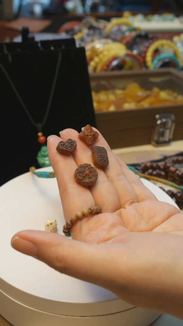 无非金属?****来给倩倩的