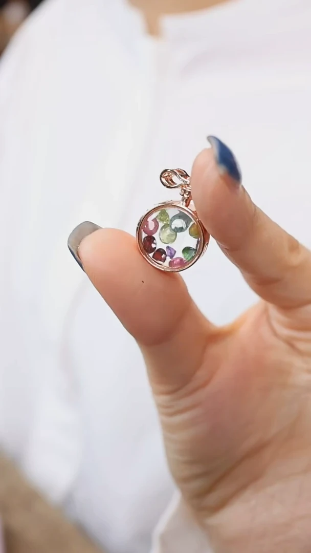 颈饰未镶嵌水晶多样性发其一